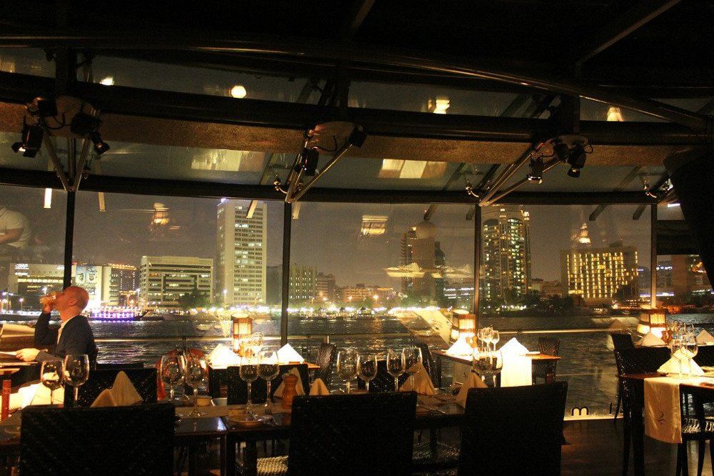 ночной Дубаи