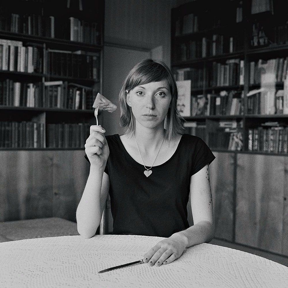 Портрет с кулоном