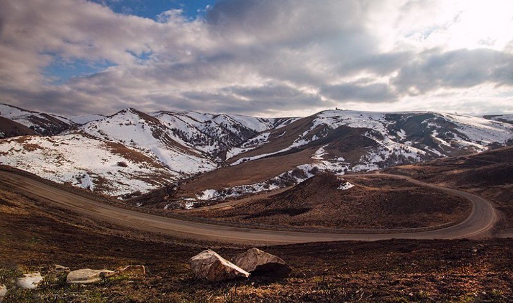 Дорога в горах.