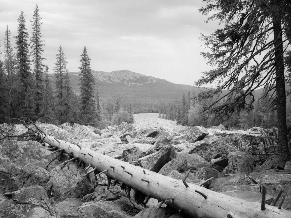 "Каменная река"