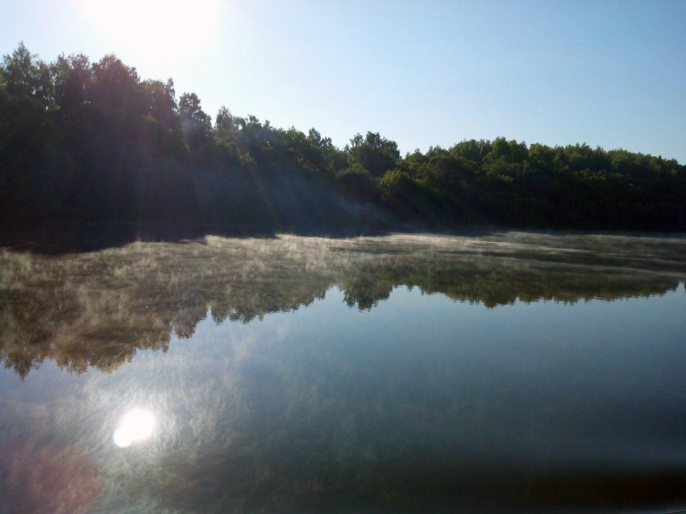 Утро над рекой