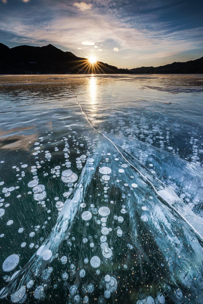 Photograph by HiroyukiMorita