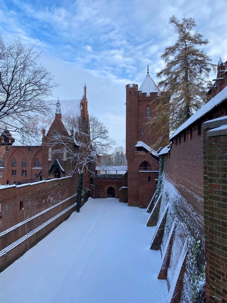 Photograph by Yuliana Shabovta