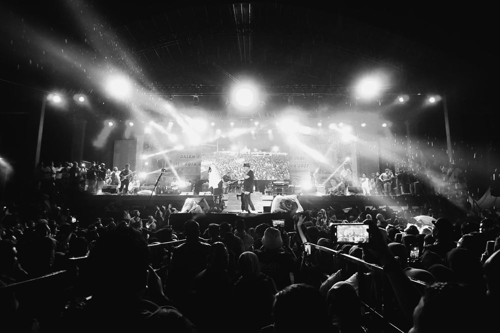 Photograph by  rahmad himawan