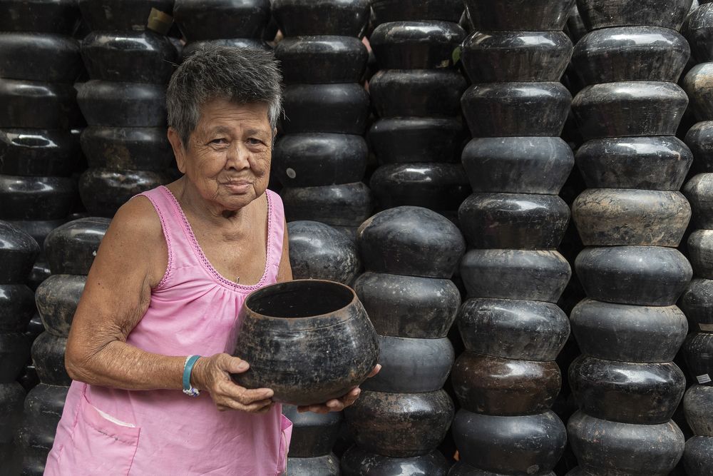 Lady of the pots