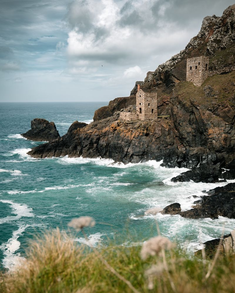 Photograph by Vitalij Bobrovic