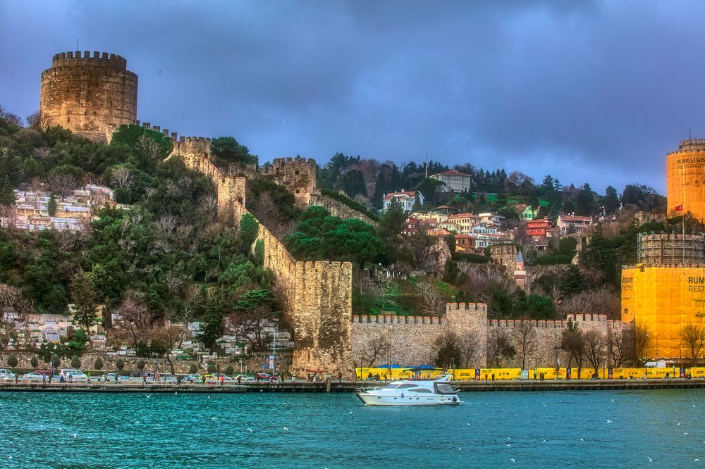 Photograph by Valentin Kayudin