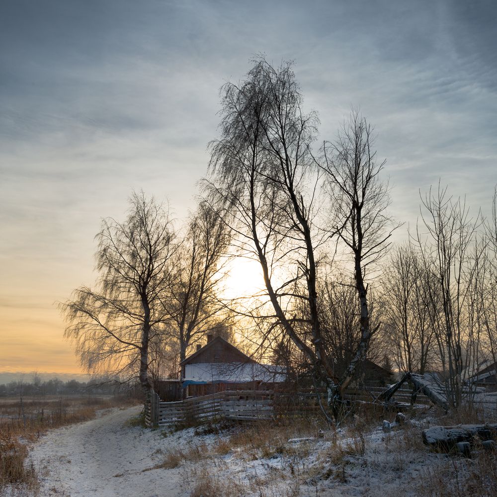 На краю деревни