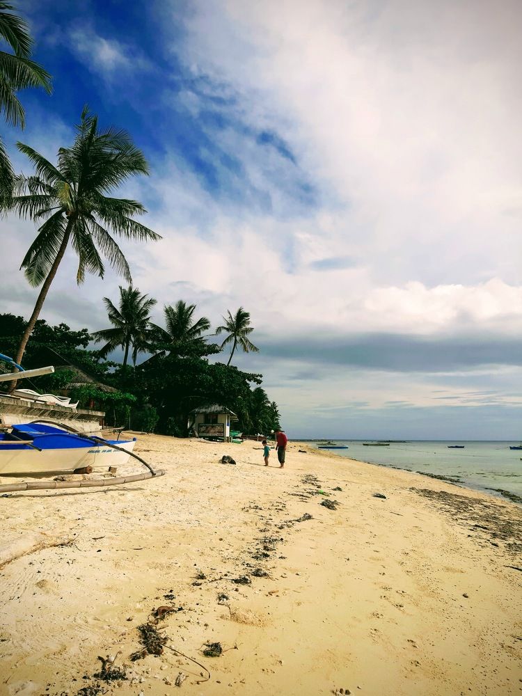 Фотография автора Mary Ann Masgad