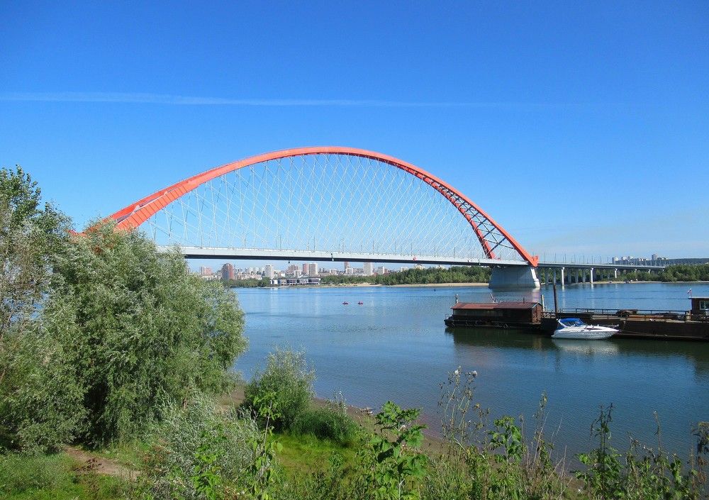 Мост через Обь