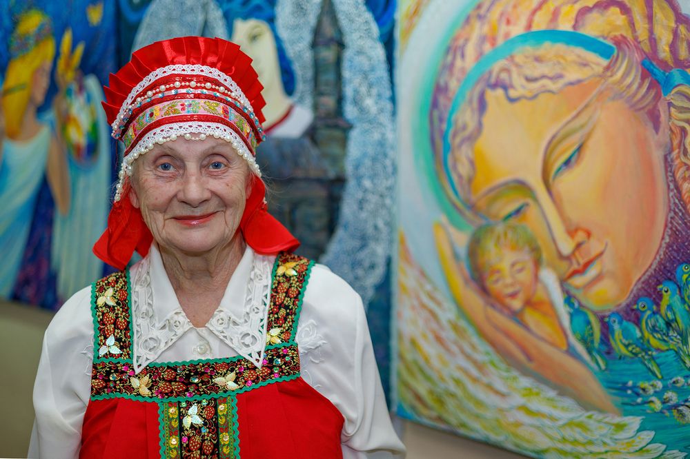 Бабушки - ангелы Мира.