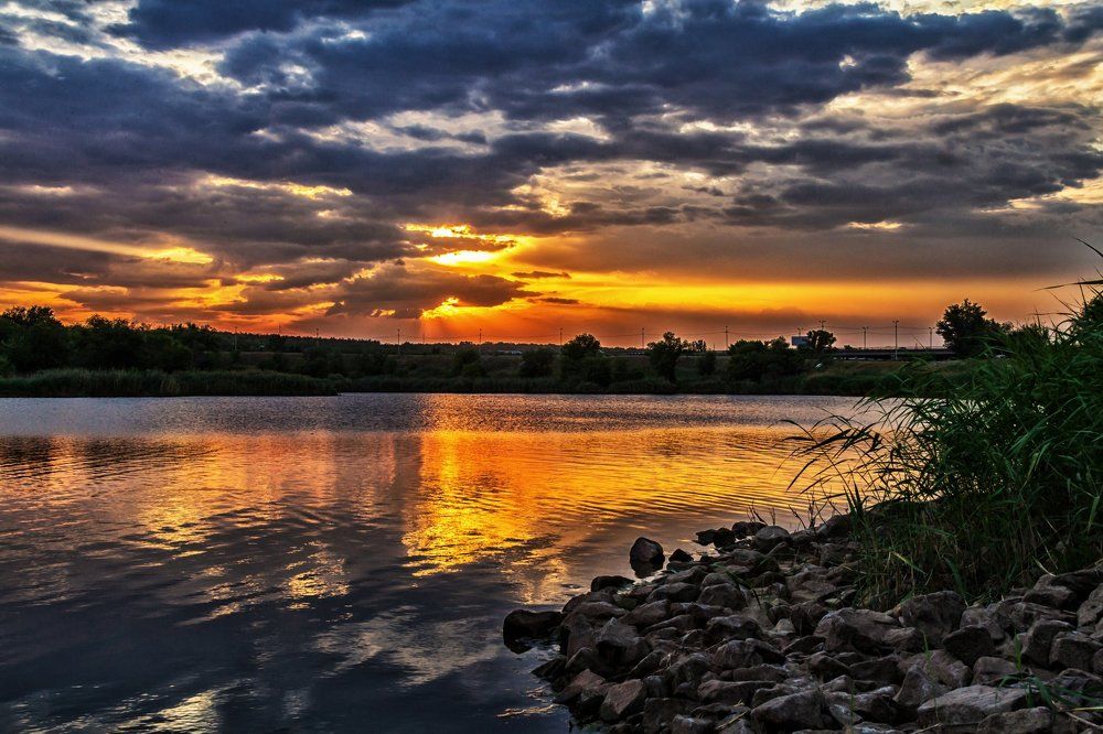 Ангарский пруд на закате