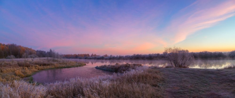 В предрассветный час