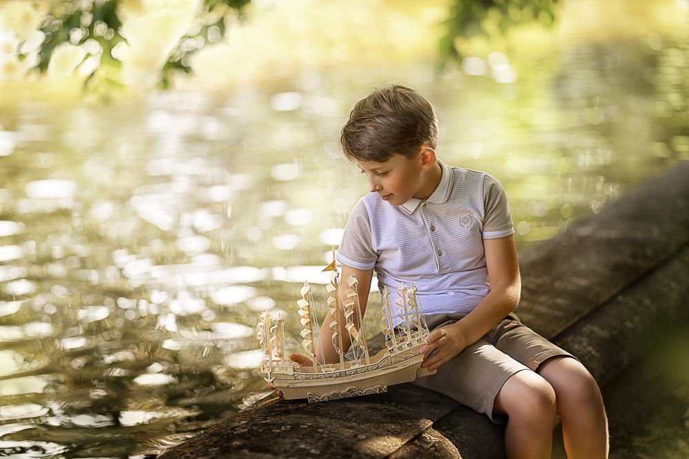 Photograph by Anna Sourny