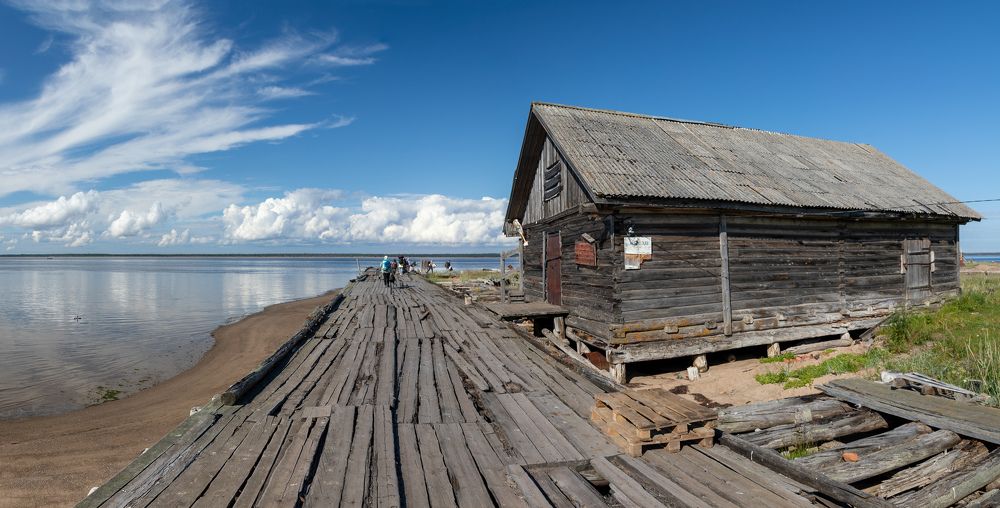 Photograph by Press Fond