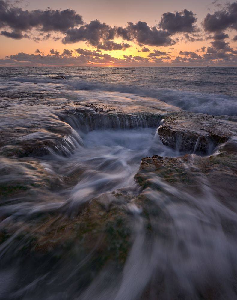 Photograph by Oscar Lata