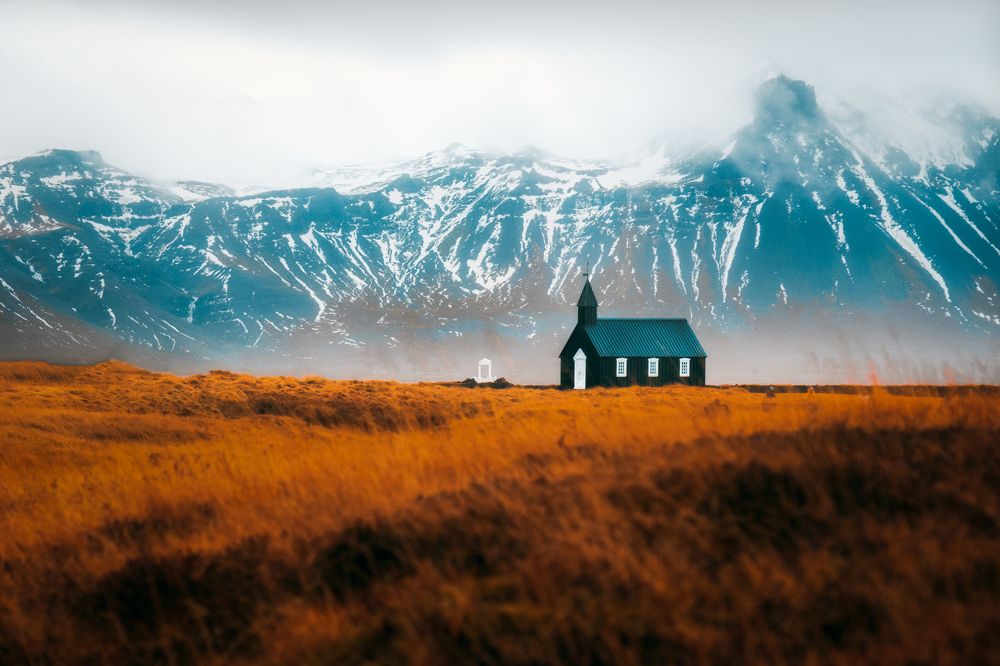 Photograph by Robert Fülöp