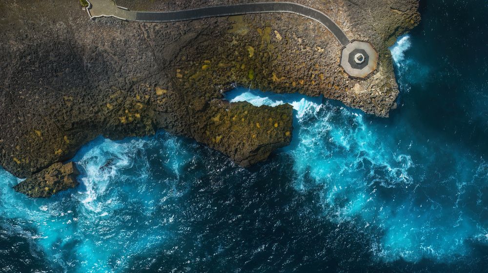 Photograph by Armen  Maitesian