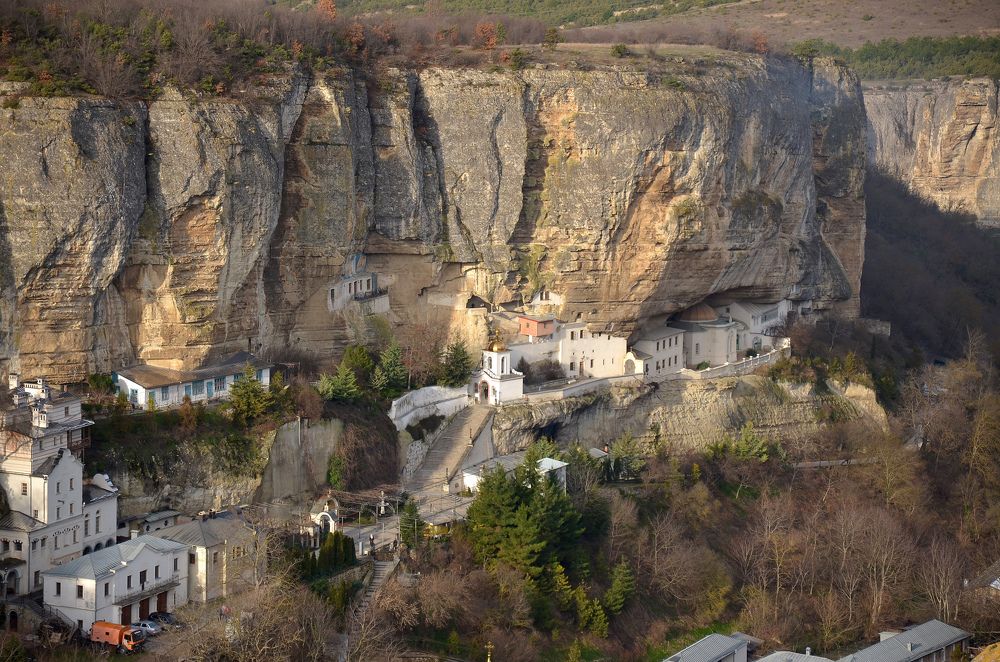 Успенский монастырь.