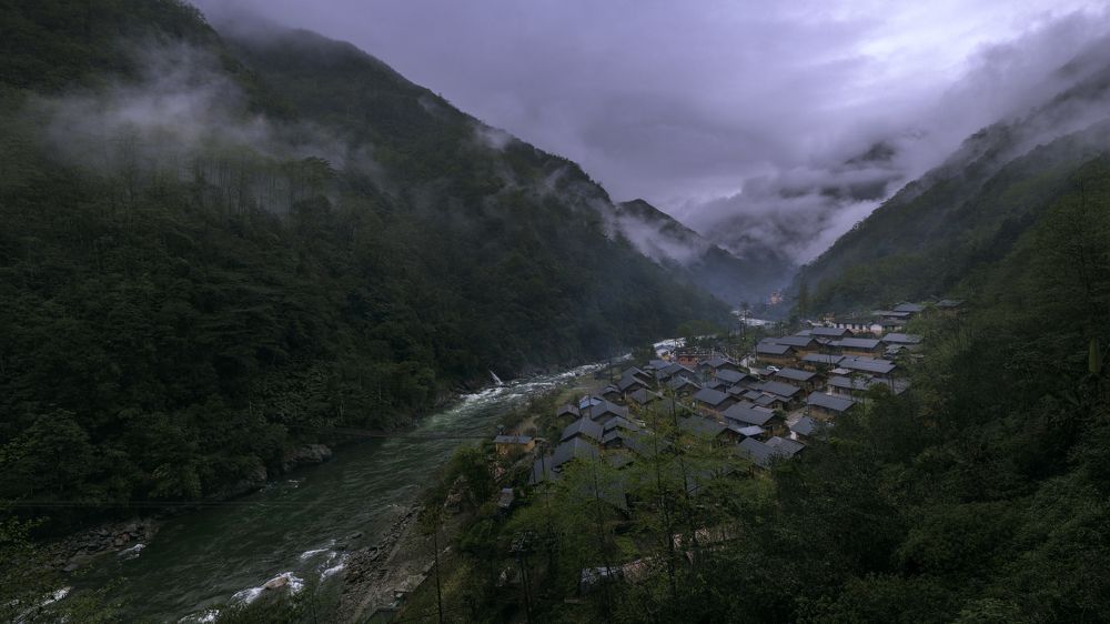 Photograph by LYU CHENXING