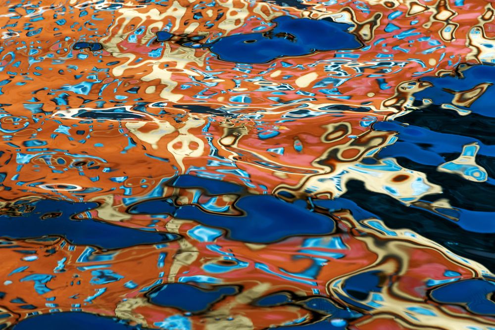 Призрачный мир осеннего Петербурга. Акваабстракция.