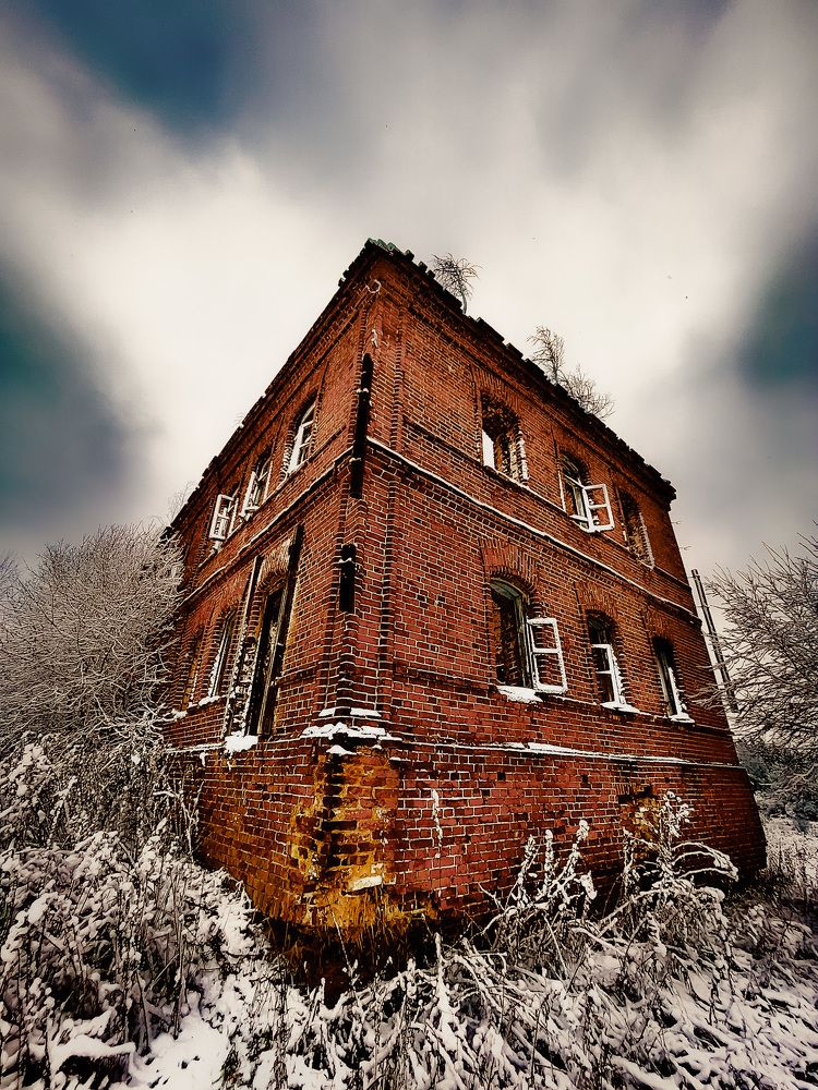 Старая усадьба.