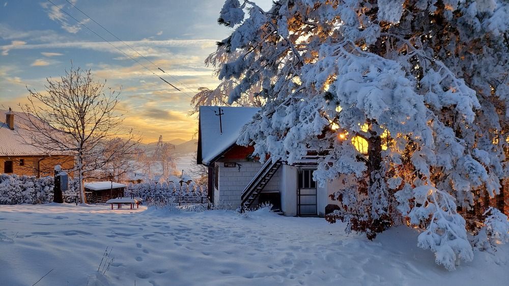 Zova village at sunset | Деревня Зова на закате. 2023