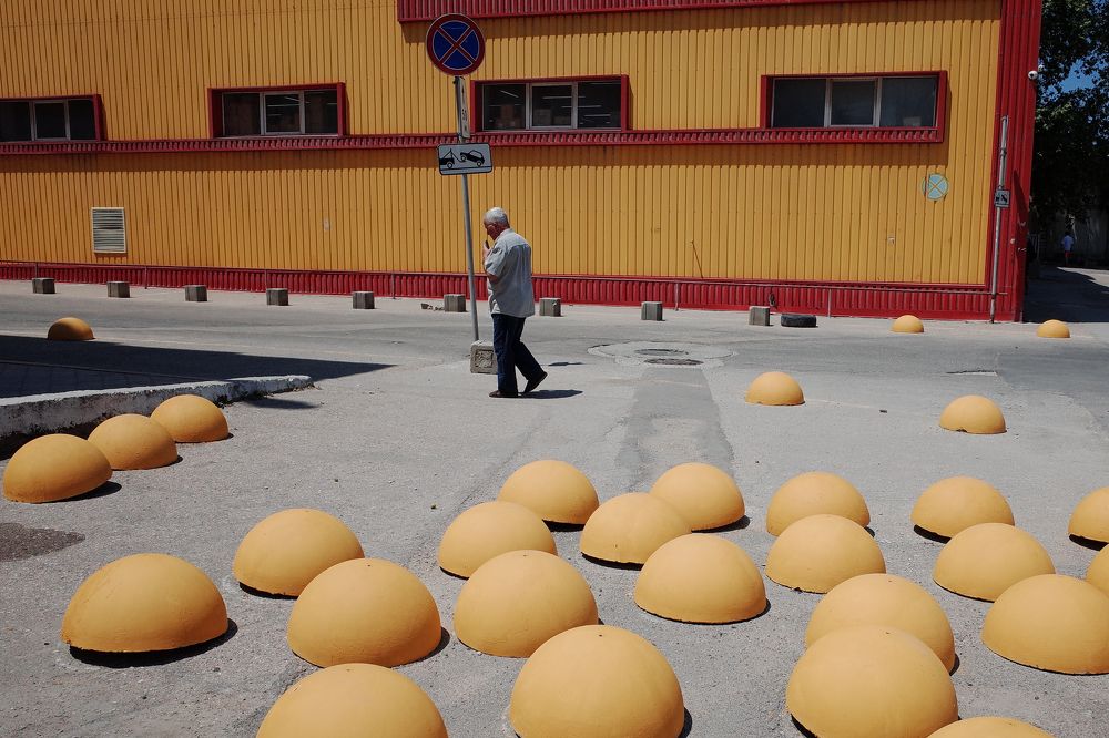 Photograph by Roman Lazarev