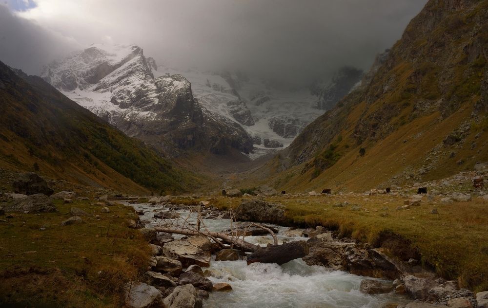 Рассвет в горах