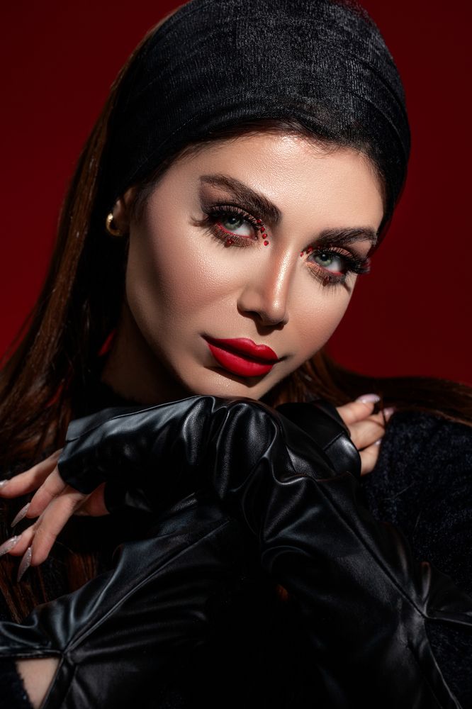 Photograph by AKI shalian