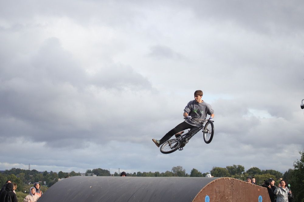 Фотография автора Иван ЖУКОВ