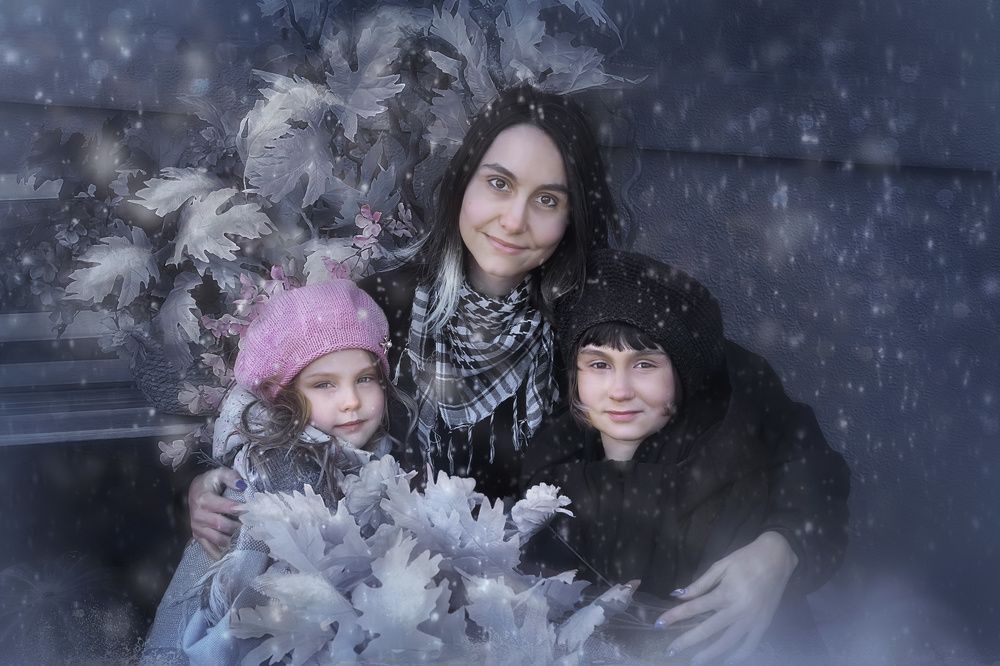 Мамина Любрвь согреет в любую погоду.