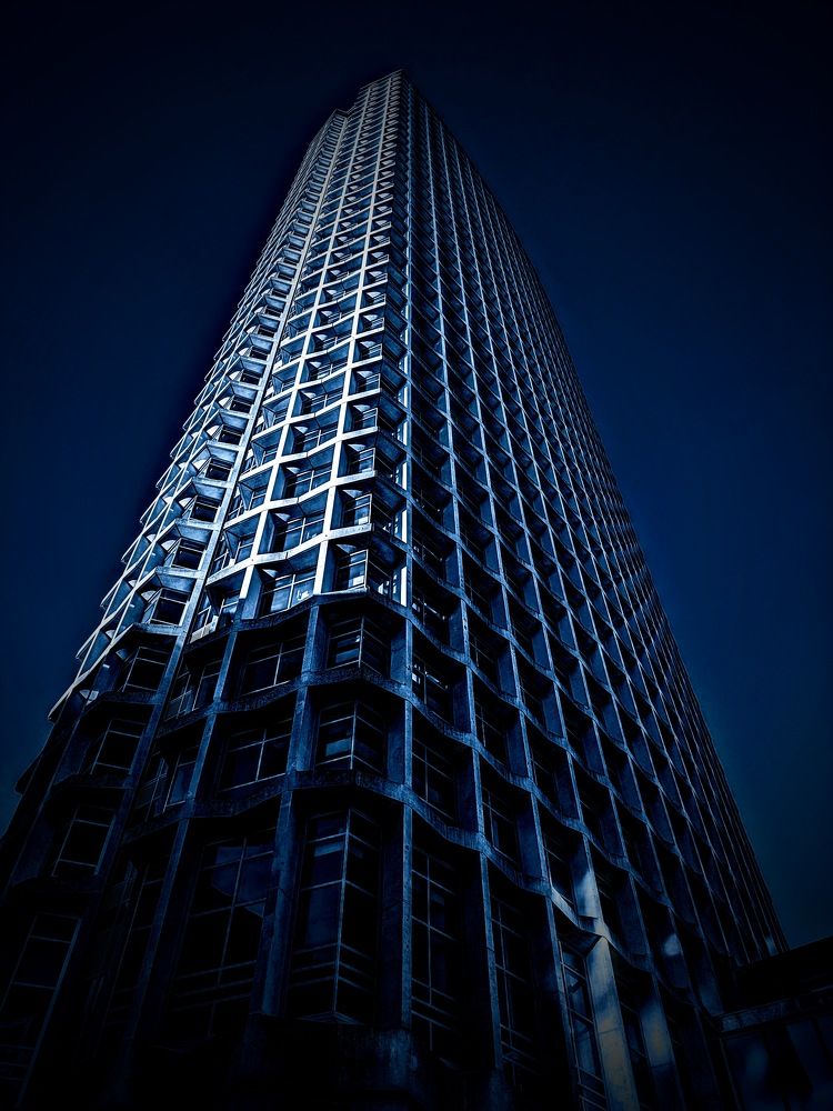 Centre Point