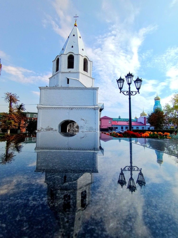 Зазеркалье