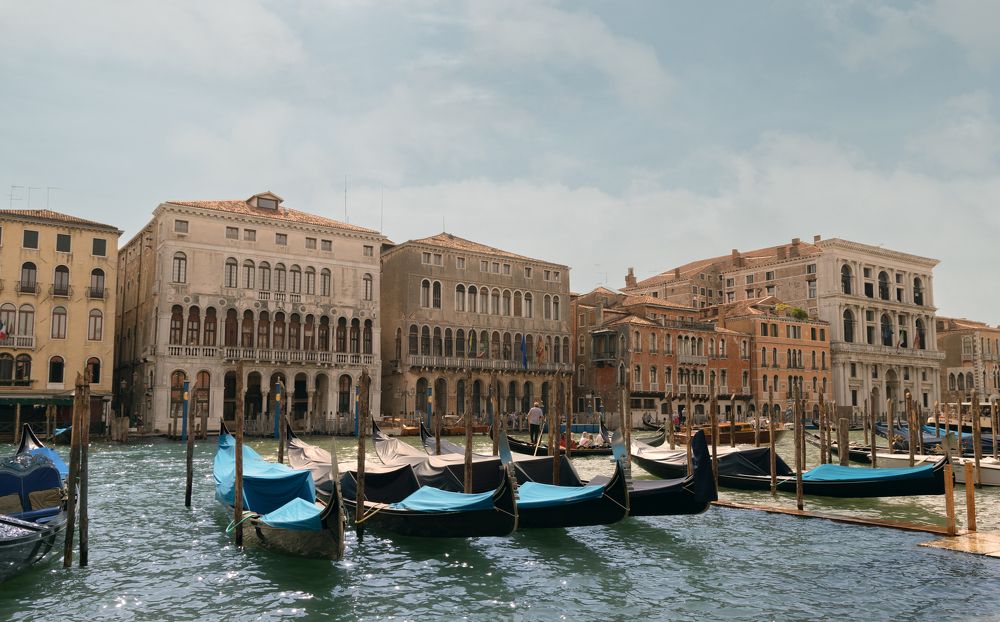 Photograph by Natasha Bogomolova