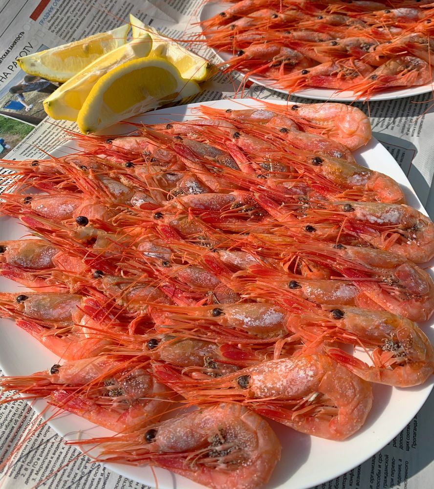 Креветки северные, отварные.