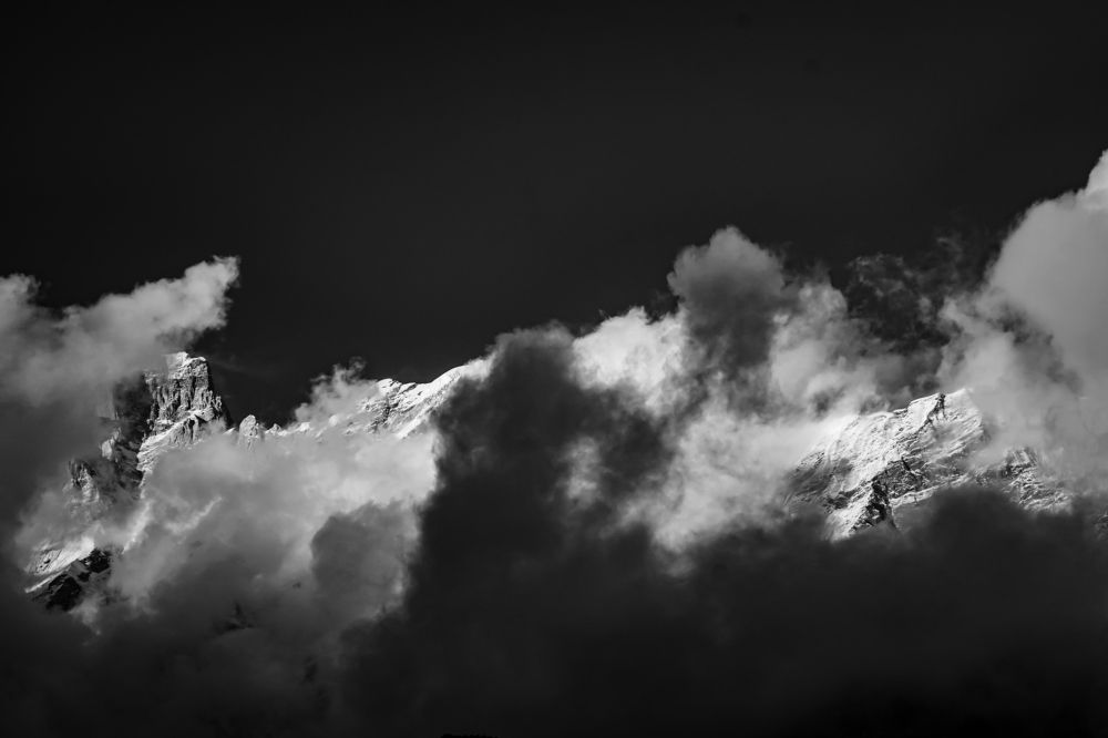 Peak - Peeking Out..!