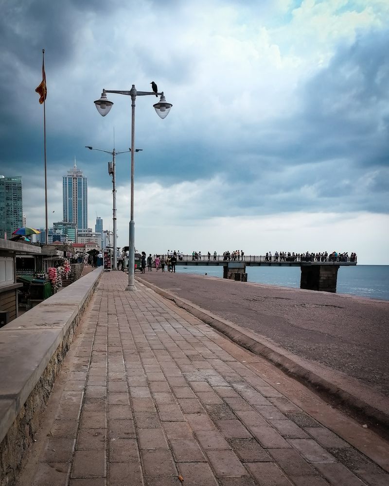 People on the horizon