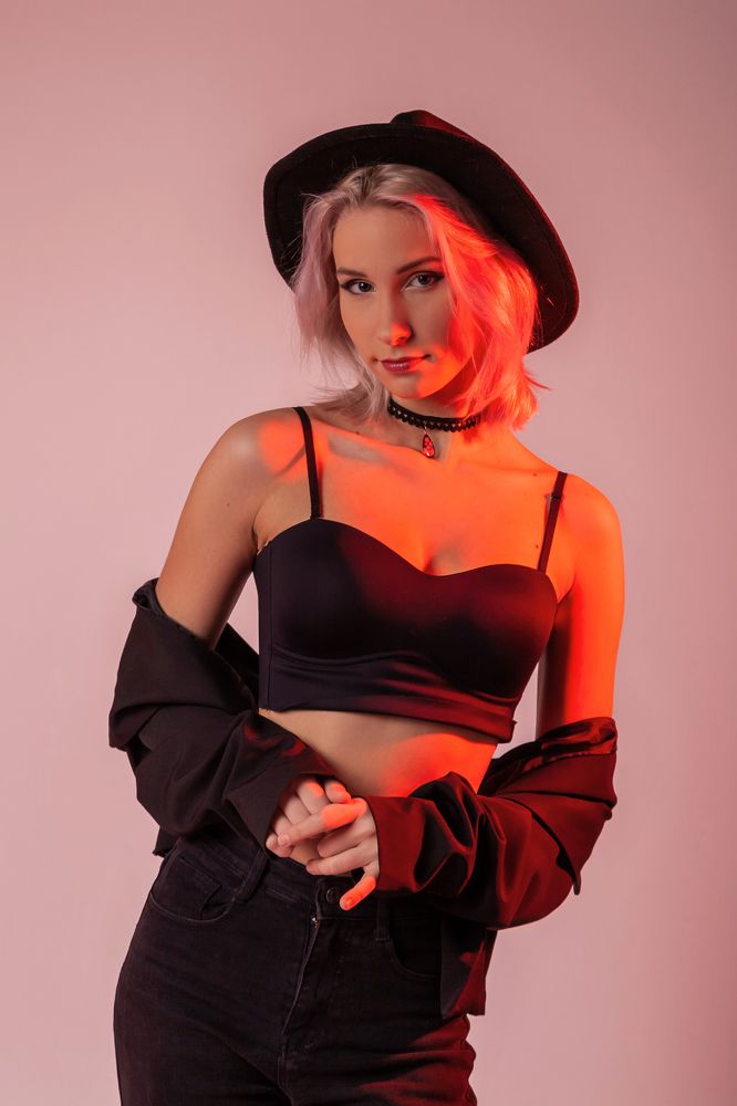 Женская студийная съемка