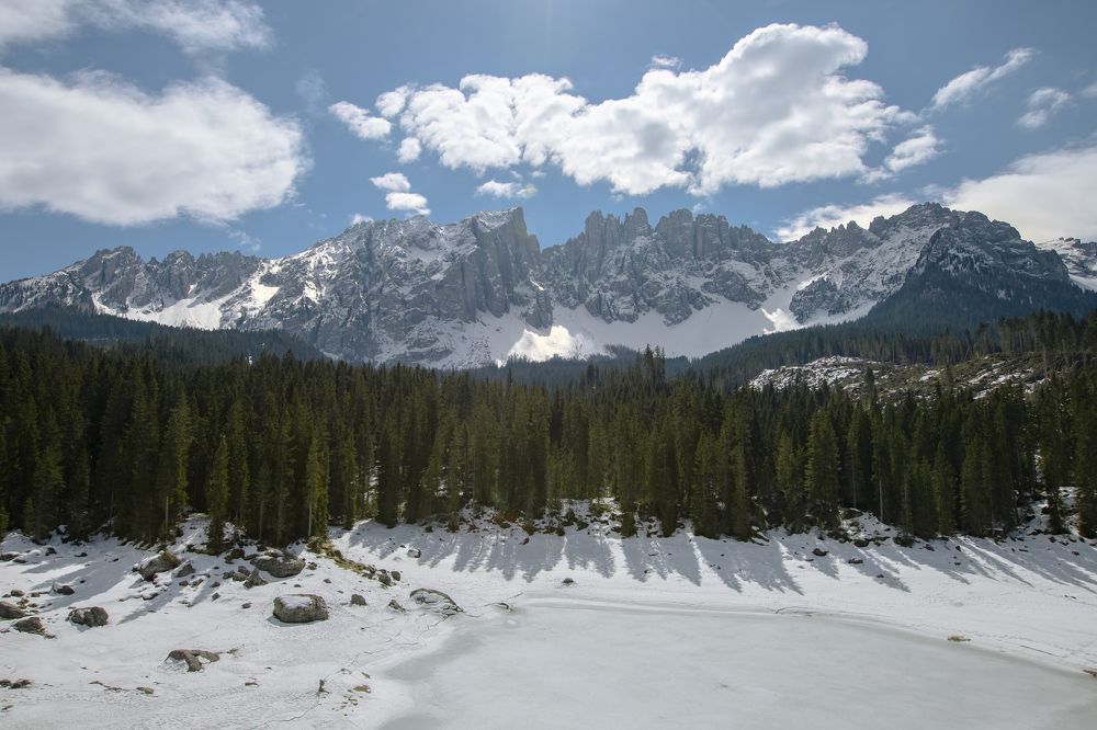 Photograph by Krid Karnsomdee