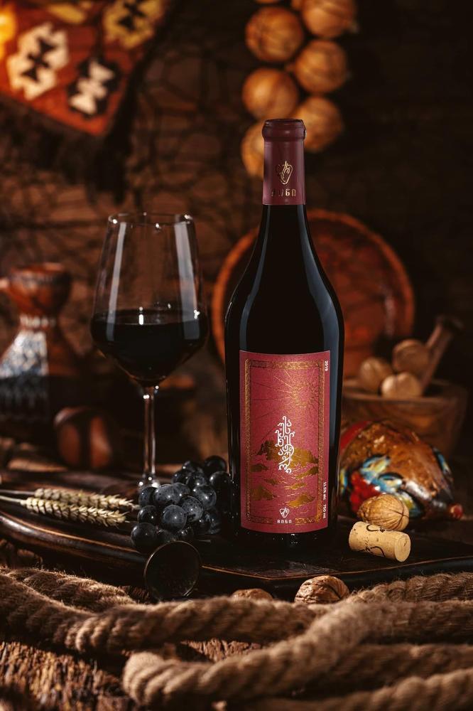 Photograph by Lamara Avalishvili