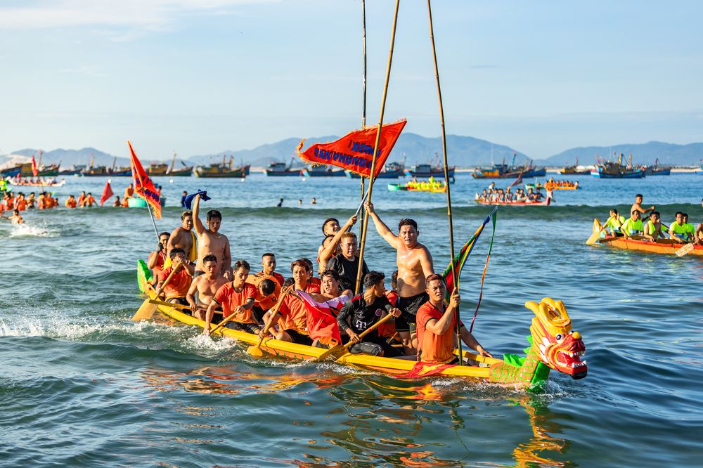 Dragon boat race champions