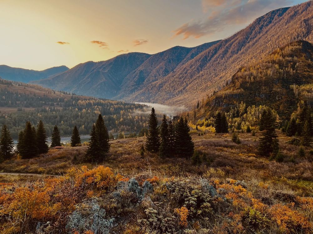 Перед рассветом - на впадении Урсула в Катунь
