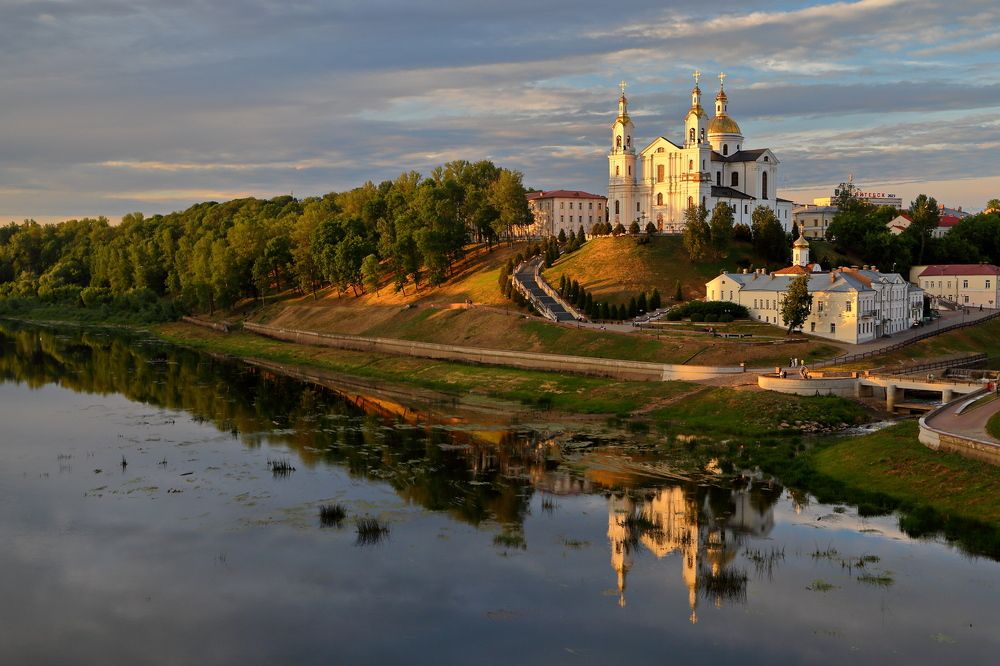 Фотография автора Александр Челмодеев