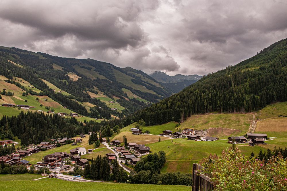 Photograph by Liliana Negoi