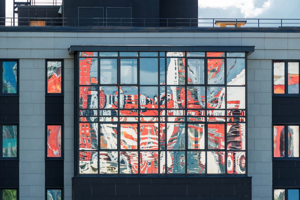 Нерельное отражение реальности...