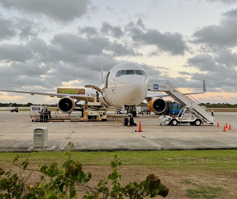Голодными не останемся.