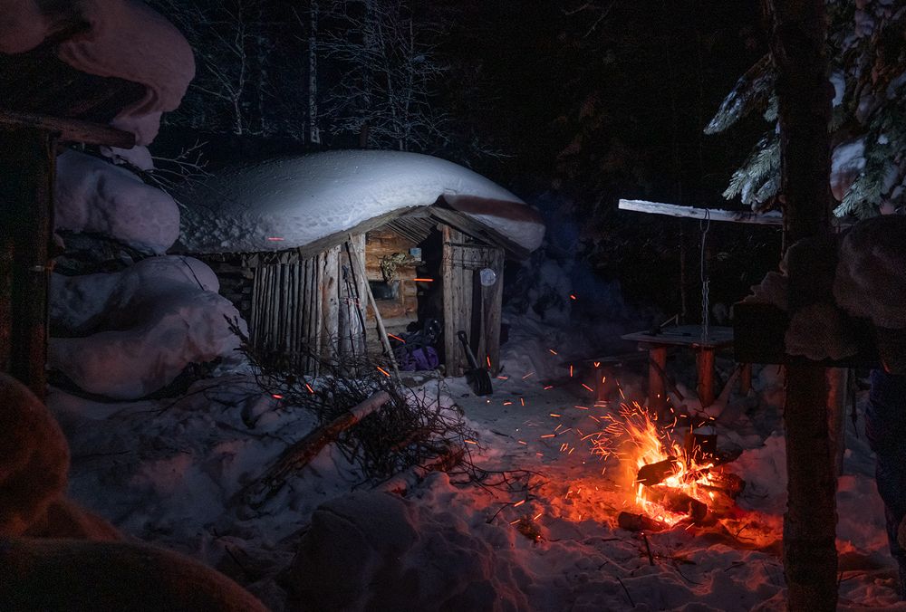 Ночь в зимовье