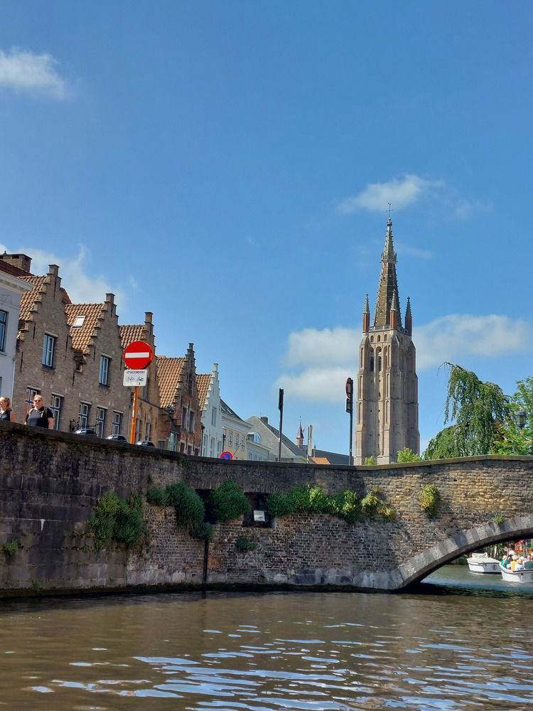 A bridge and the old buildings