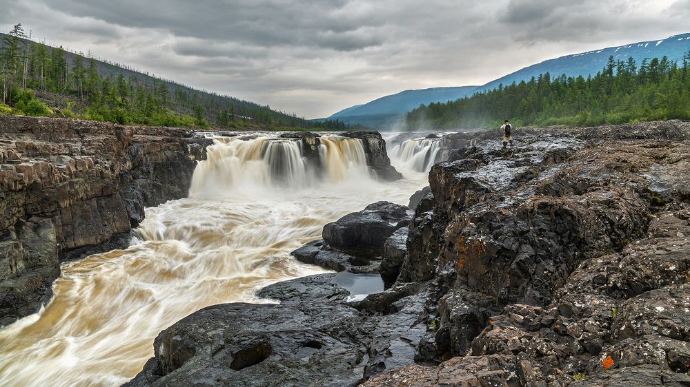 Большой Курейский водопад - плато Путорана